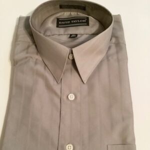NEW! DAVID TAYLOR… Men’s short sleeve dress shirt, size 16 1/2”